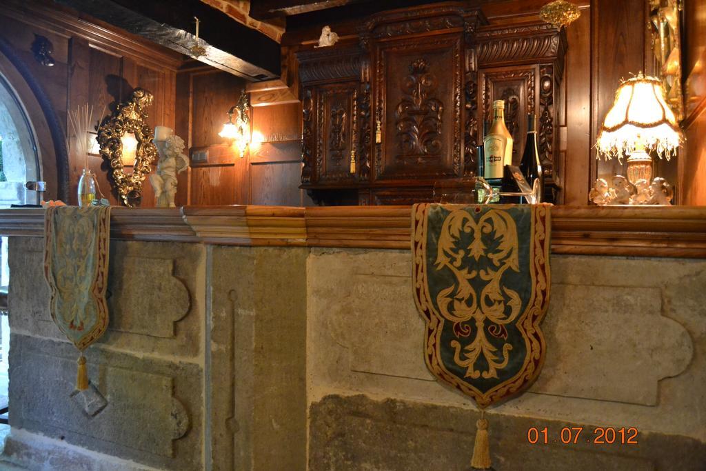 Palacio De Trasvilla Escobedo ภายนอก รูปภาพ